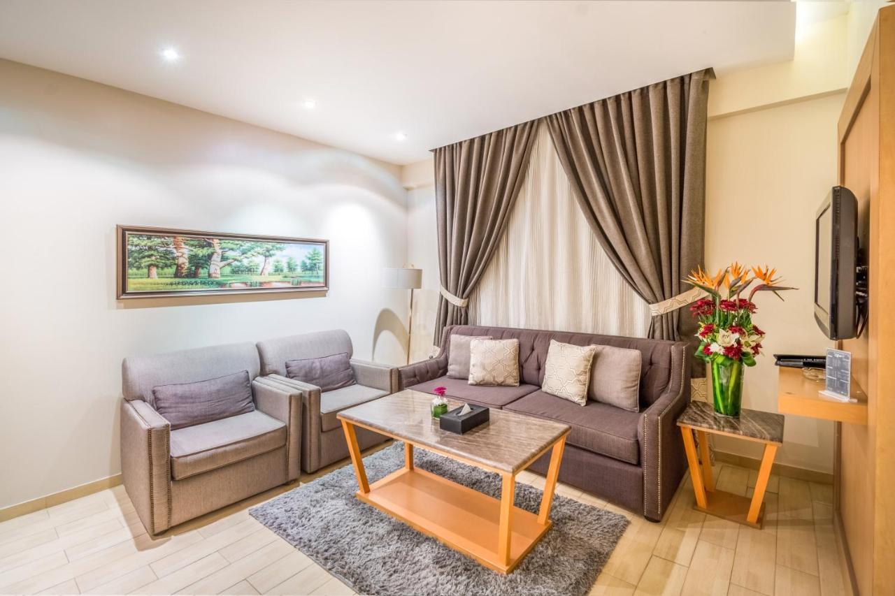 Aparthotel Al Muhaidb Al Malaz - Al Jamiah 3*
